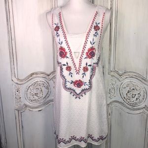 Xhilaration Peekaboo Cutouts and Back Tie Embroidered Sleeveless Dress Size S